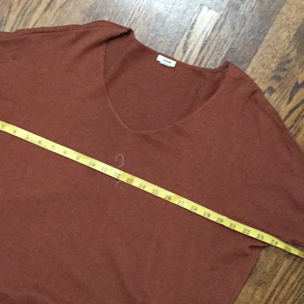 Women's Rust Sweater - Picture 7 of 10